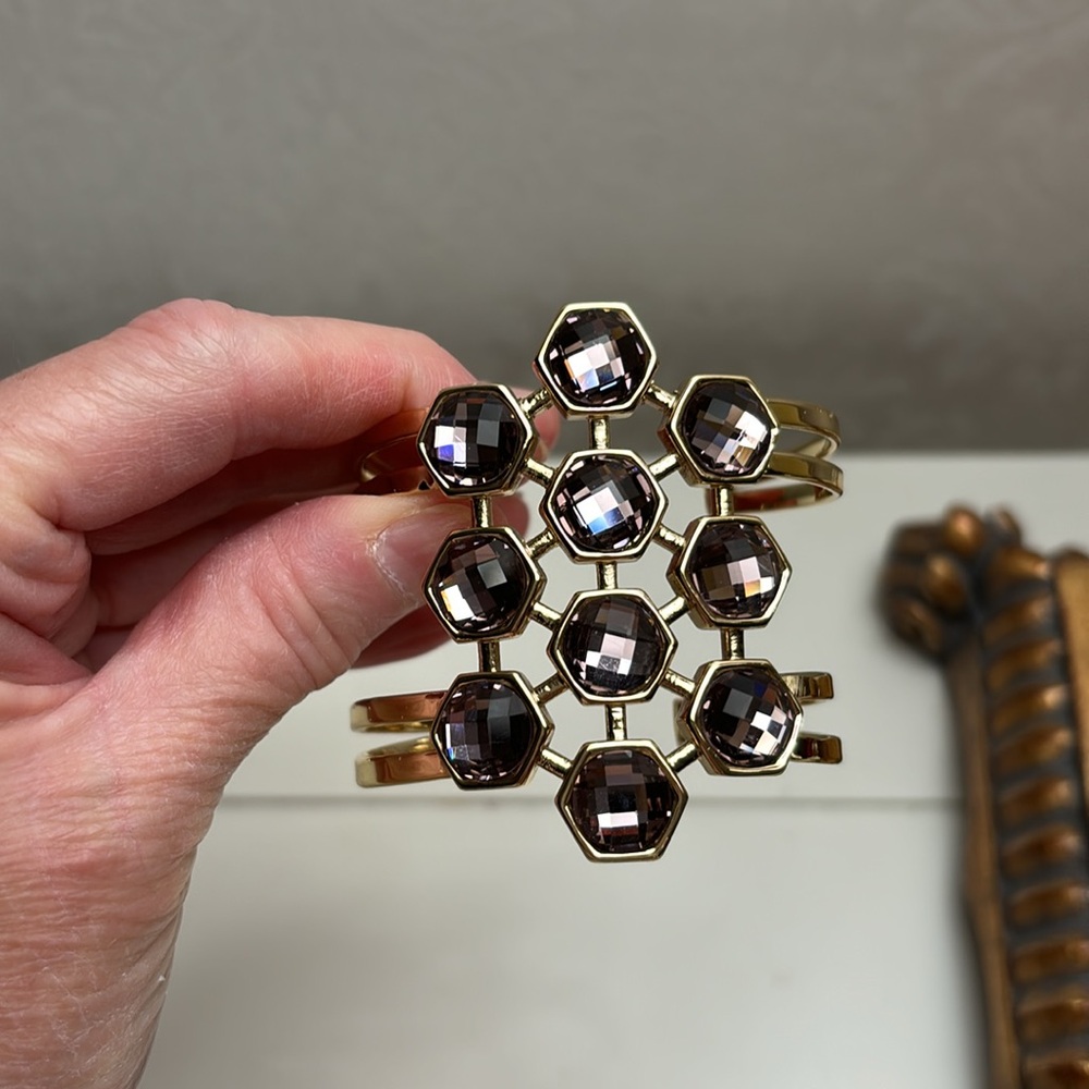 Jewelmint Embellished Cuff. - Picture 4 of 5